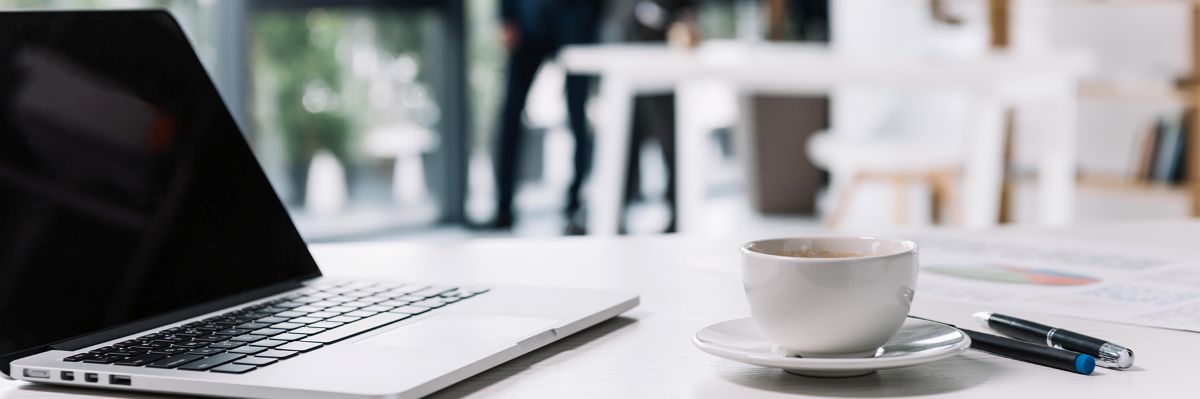 Szkolenia BHP online – przepisy, obowiązki pracodawcy i interpretacje